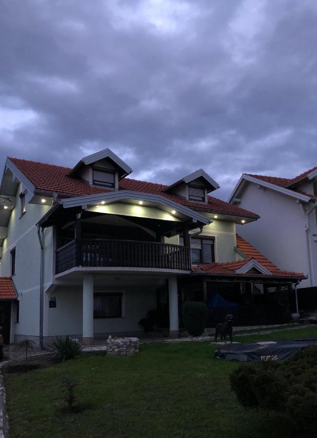 Sobe Darko Cindric Hotel Karlovac Exterior foto